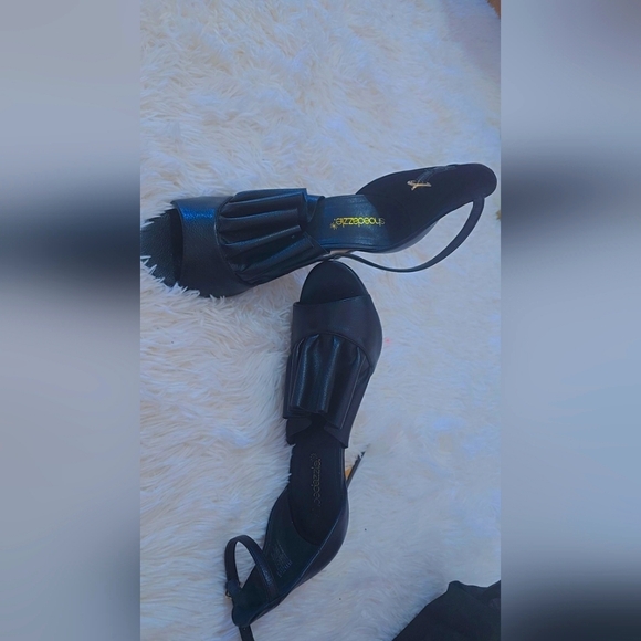 Beautiful stylish shoe dazzle black high heels. US 8-8.5 - Picture 1 of 3